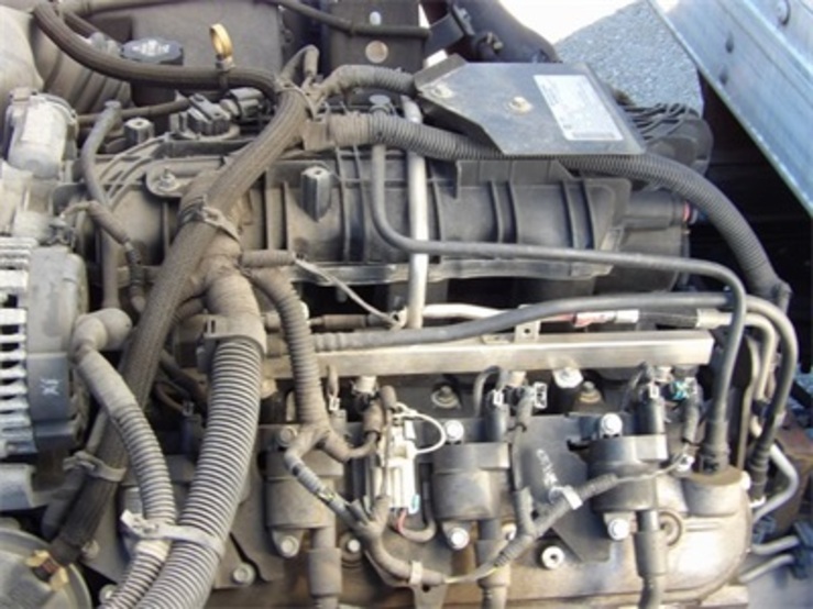 2016 Isuzu NPR HD - Photo 18