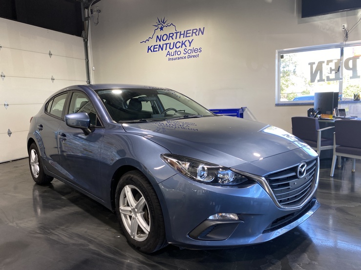 2016 MAZDA Mazda3 